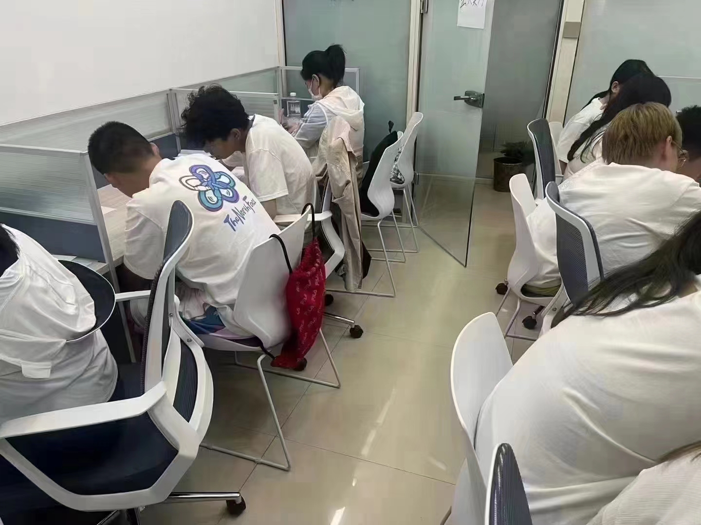 北京市昌平区东关附近都有哪些初三全年课程班_考前冲刺班？怎么收费的(6)