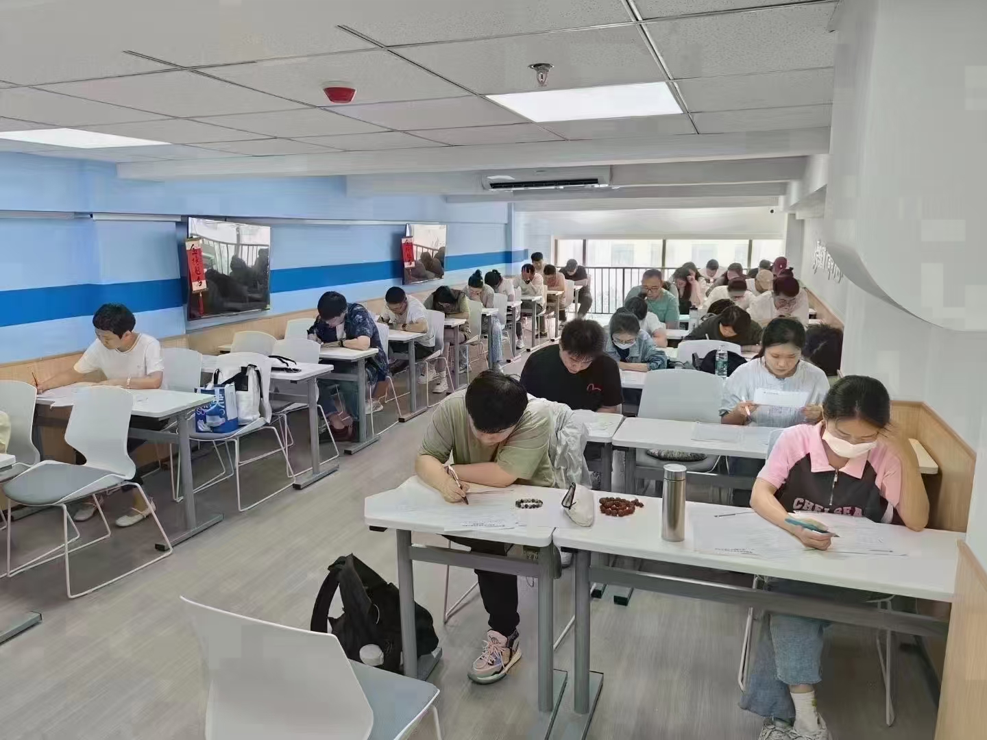 北京近3年高考录取最低控制线汇总整理！每年在京有多少人高考？