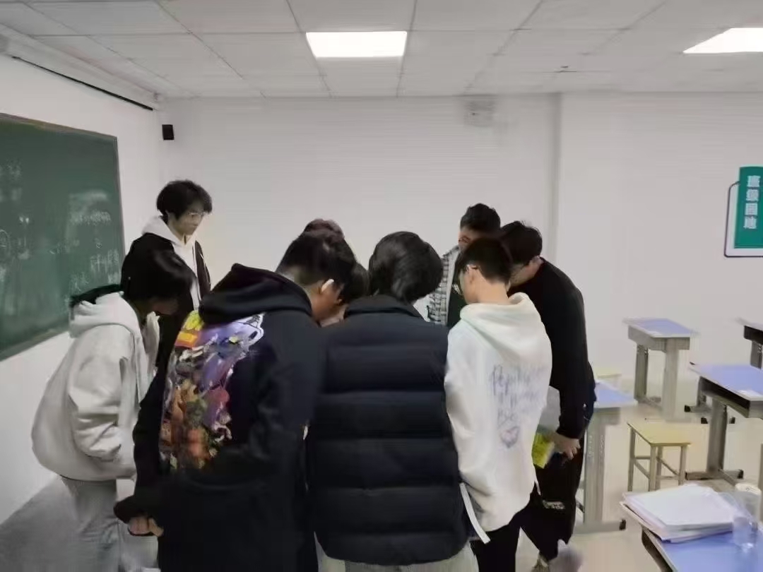 北京海淀高三艺考文化课补习推荐机构，北京锐满分教育艺考文化课辅导怎么联系(3)