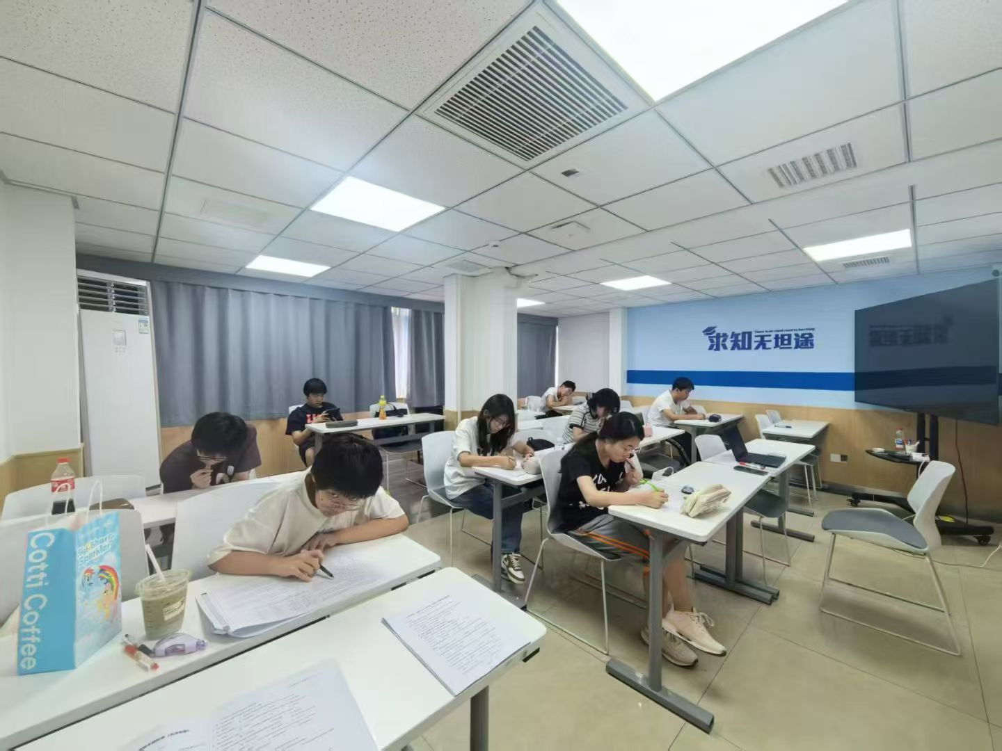 秦皇岛锐满分教育｜海港区初高中秋季班新学期同步课 + 初三高三全托集训(1)